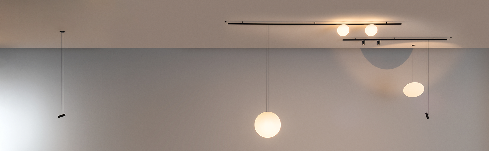 circus tec slide 01.webp